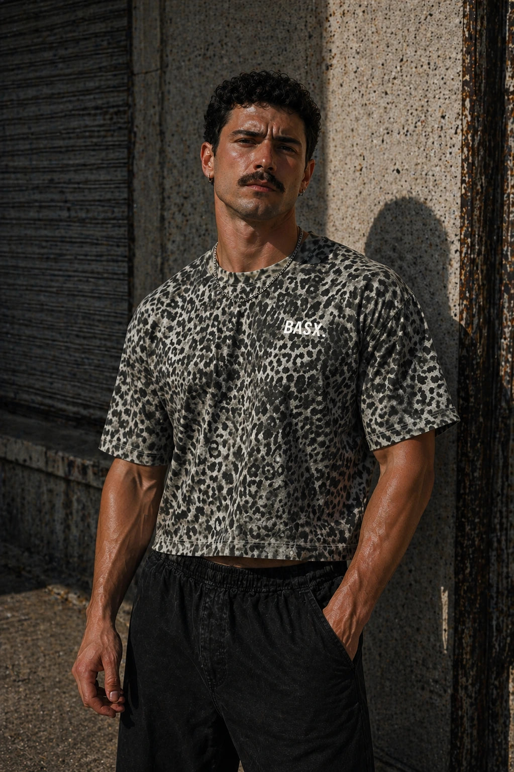 Men's Leopard cropped - Basx Boxy T-Shirt Eveonsteve